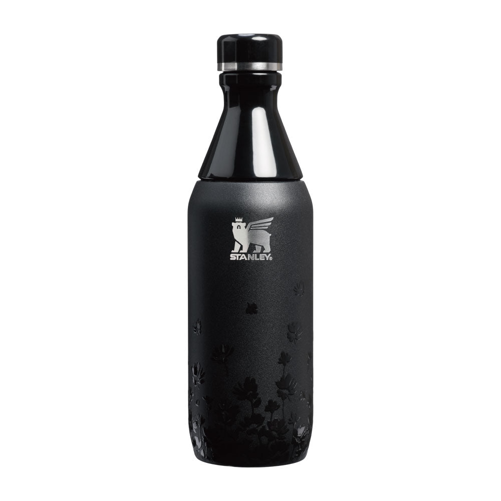 STANLEY 1913 x JENNIE
All Day Slim Luxe Bottle