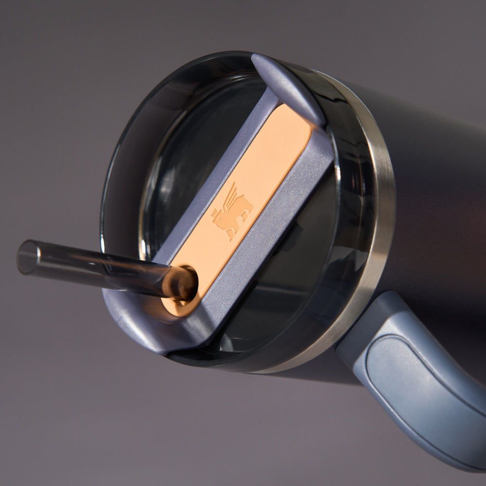 Quencher 吸管隨手杯2.0 | 0.88L | 暮光藍