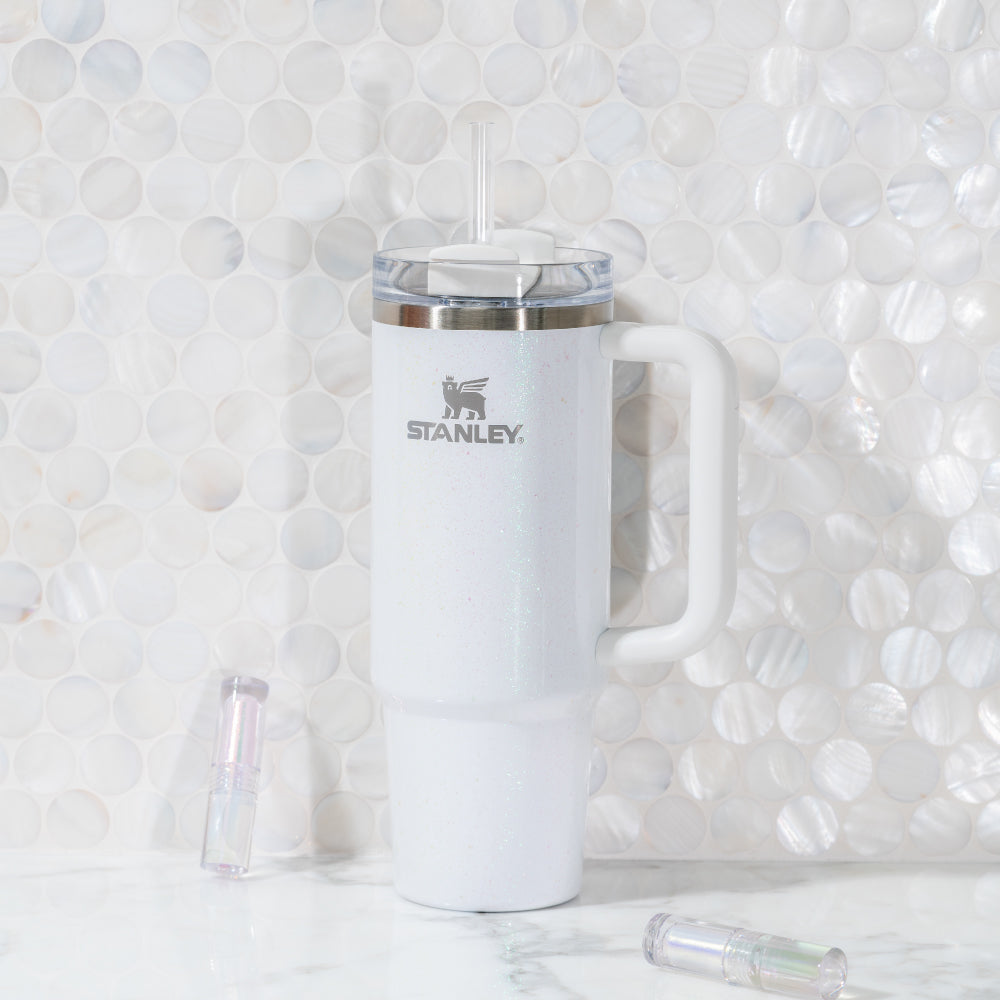 Quencher 冒險系列 吸管隨手杯2.0 | 0.88L | 貝殼白