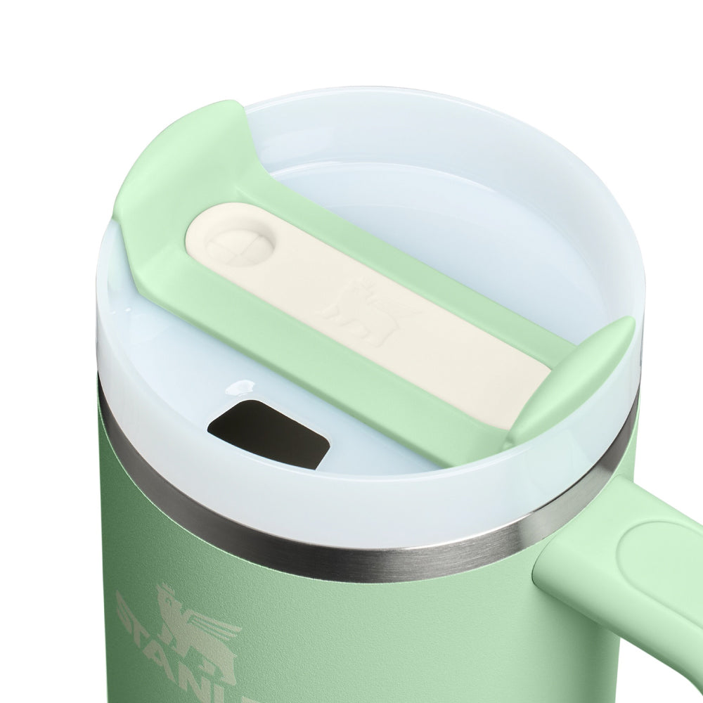 Quencher 冒險系列 吸管隨手杯2.0 | 0.88L | 開心果綠