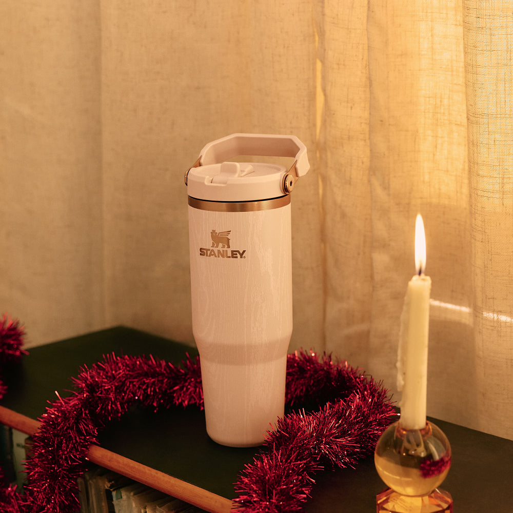 IceFlow 手提吸管杯2.0 | 0.88L | Holiday冬日木屋(白)