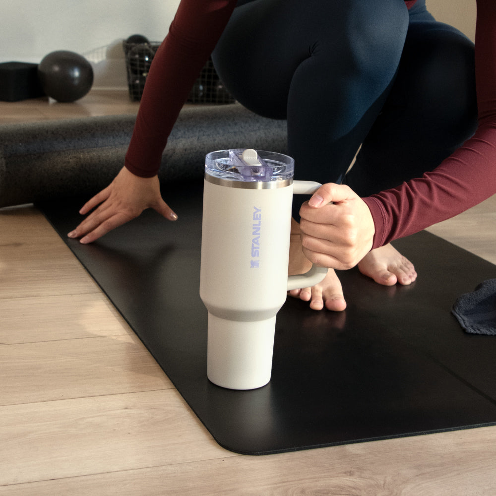 Quencher Protour 防漏吸管隨手杯 | 0.88L | 米杏紫