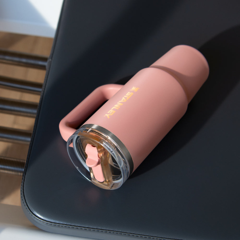 Quencher Protour 防漏吸管隨手杯 | 0.88L | 蜜桃粉