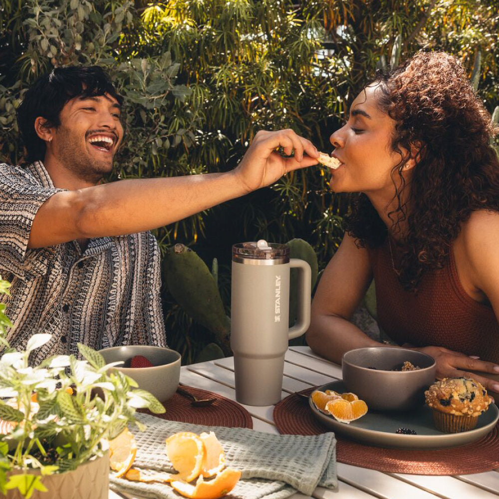 Quencher Protour 防漏吸管隨手杯 | 0.88L | 鼠尾草灰