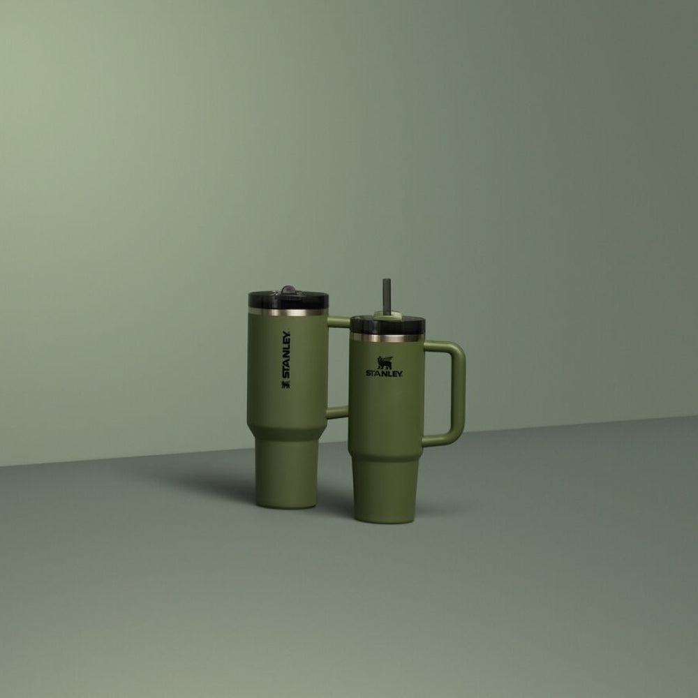 Quencher Protour 防漏吸管隨手杯 | 0.88L | 軍綠色