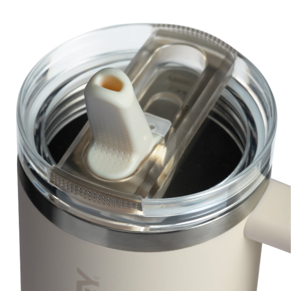 Quencher Protour 防漏吸管隨手杯 | 1.18L | 象牙白