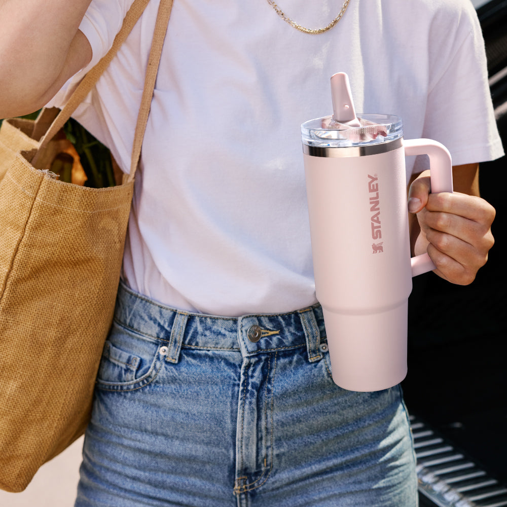 Quencher Protour 防漏吸管隨手杯 | 1.18L | 山櫻粉