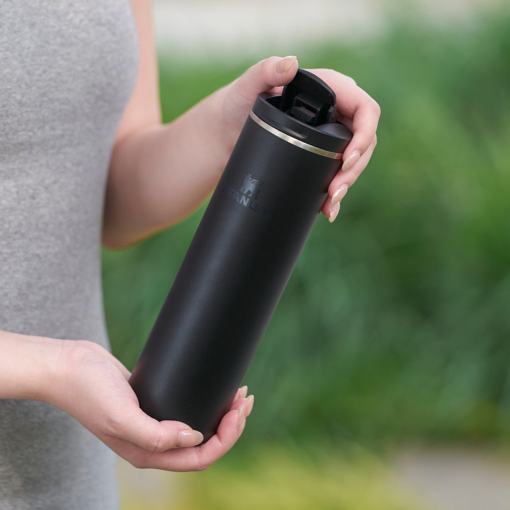 STANLEY 輕重力系列 Aerolight 翻蓋輕盈杯 |  0.47L | 消光黑2.0