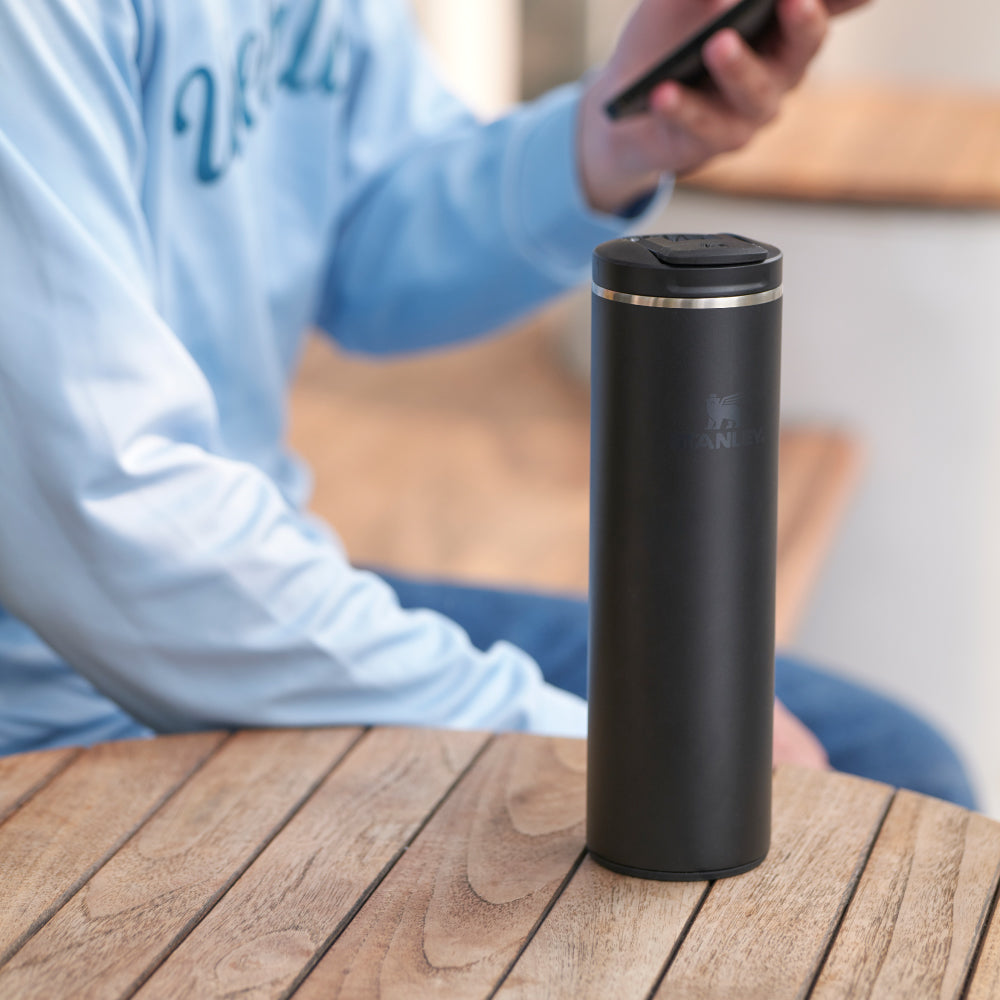 STANLEY 輕重力系列 Aerolight 翻蓋輕盈杯 |  0.47L | 消光黑2.0