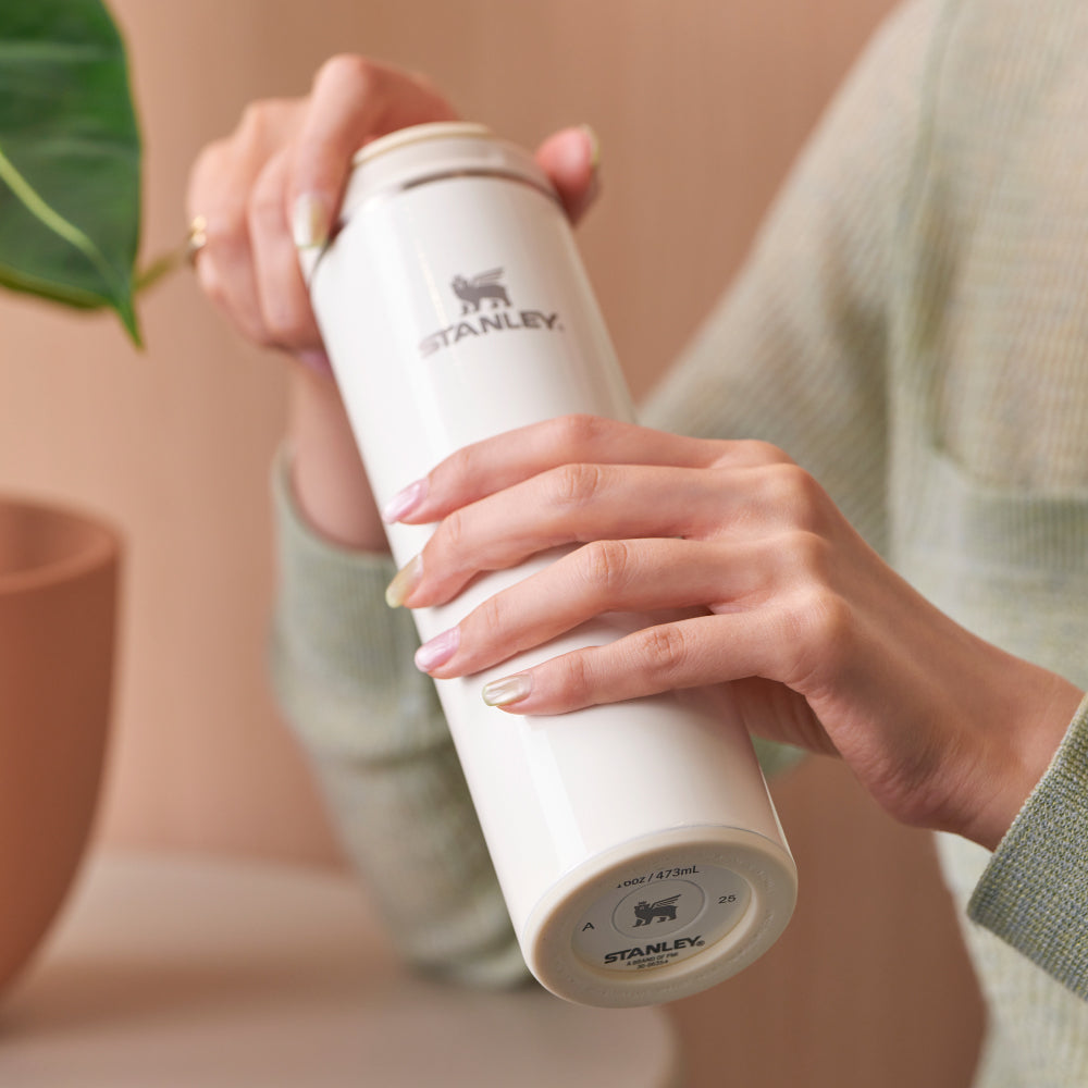 STANLEY 輕重力系列 Aerolight 翻蓋輕盈杯 |  0.47L | 光澤奶油白