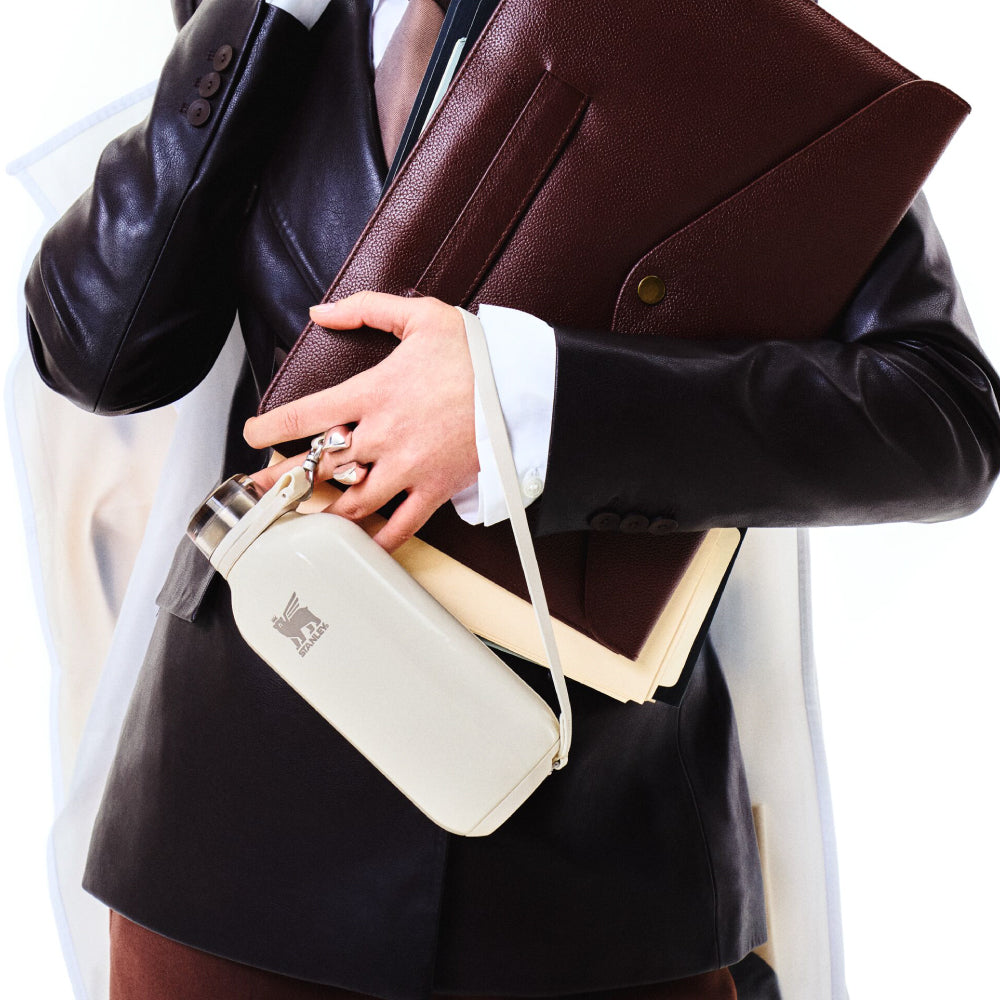 ALL DAY系列 自由掛扣隨行水壺 | 0.47L | 光澤奶油白