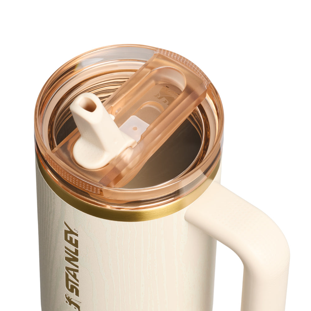 Quencher Protour 防漏吸管隨手杯 | 0.88L | Holiday冬日木屋(白)