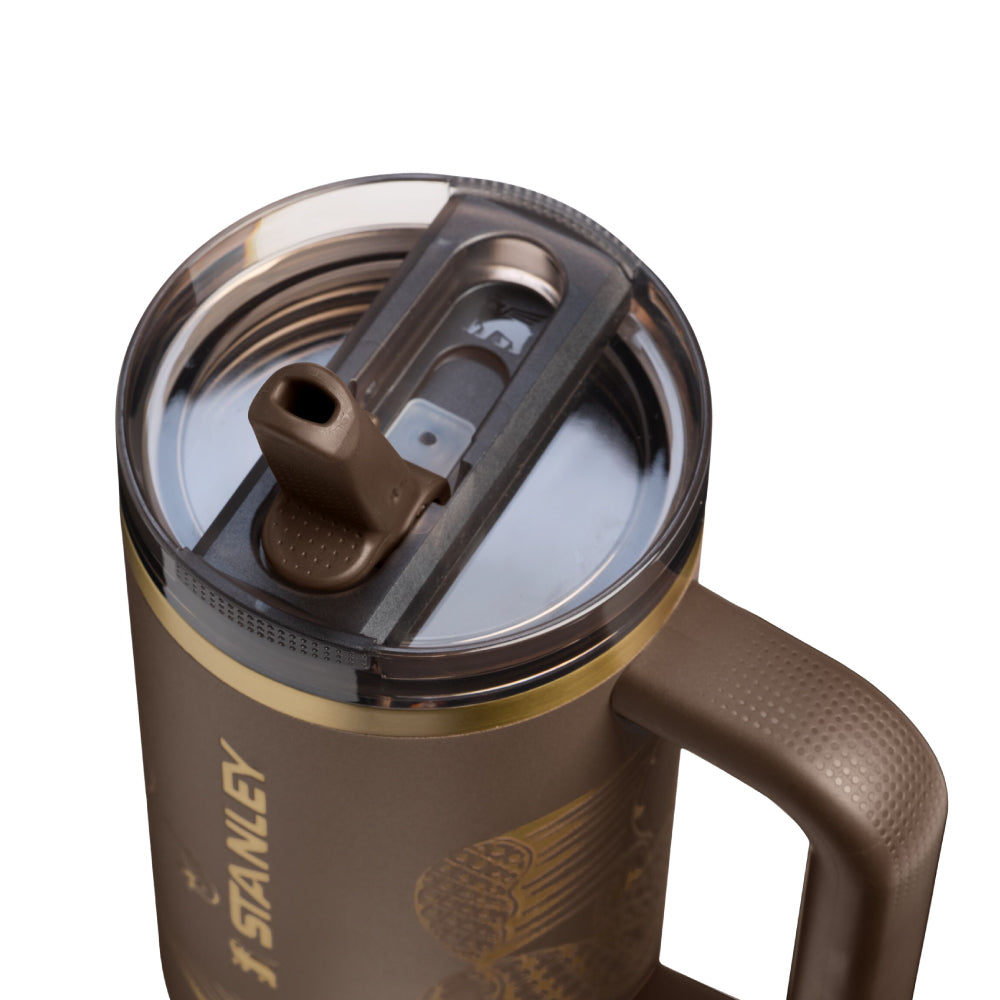 Stanley 1913 x Nest Collection 防漏吸管隨手杯 | 0.88L | 自由女性