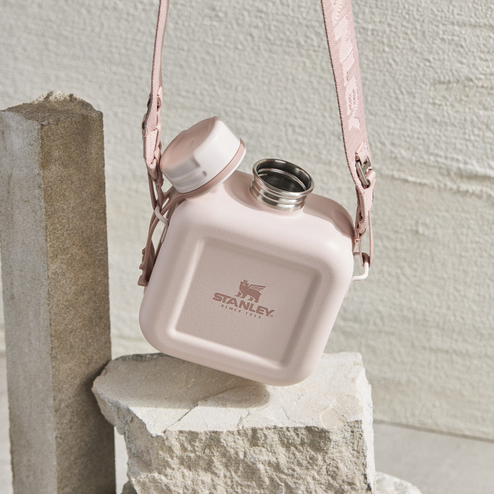 Next x Nature 方形背帶水壺 | 0.47L | 山櫻粉